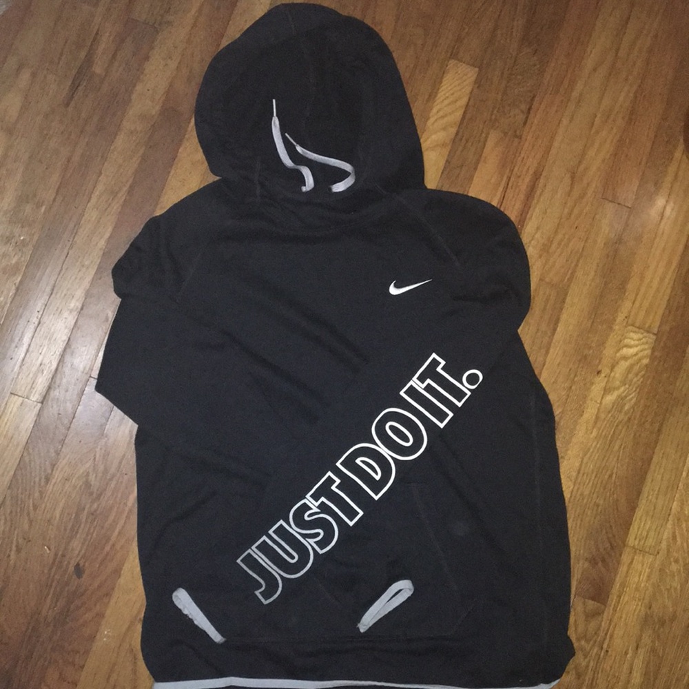 Nike sweatshirt